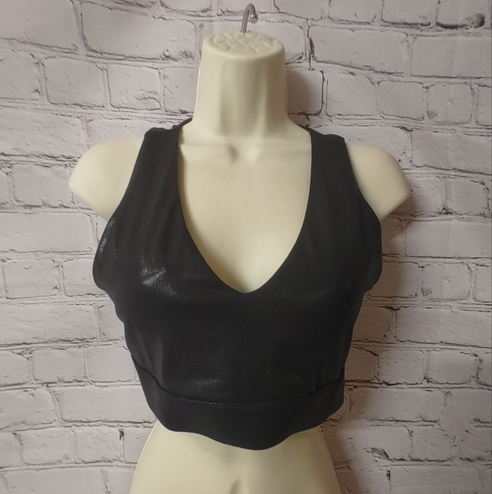 Fabletics On The Go Bra Med Faux Leather Shimmer Deep V Phone Pocket Sports Bra